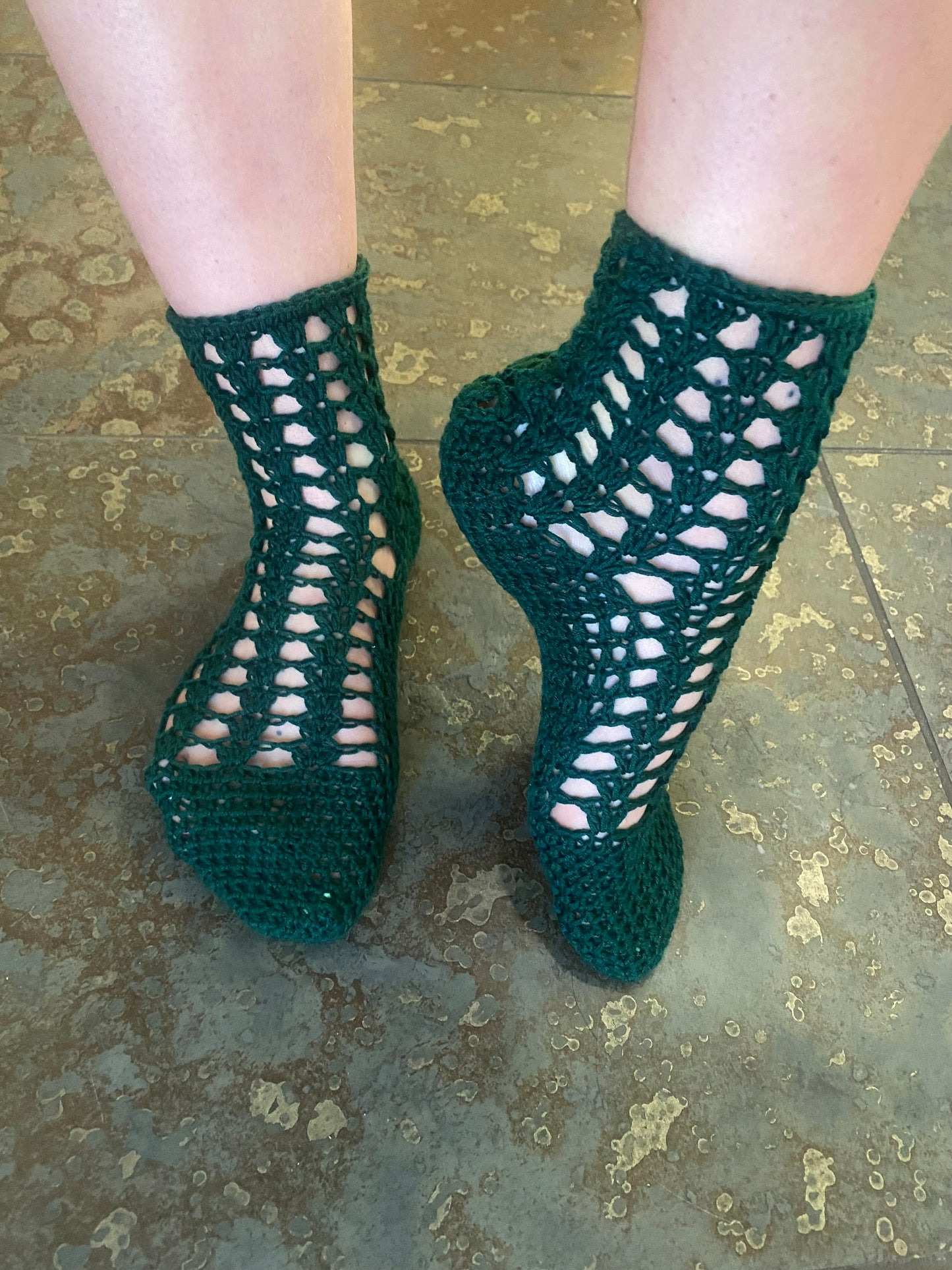 Holly Lace Ankle Socks