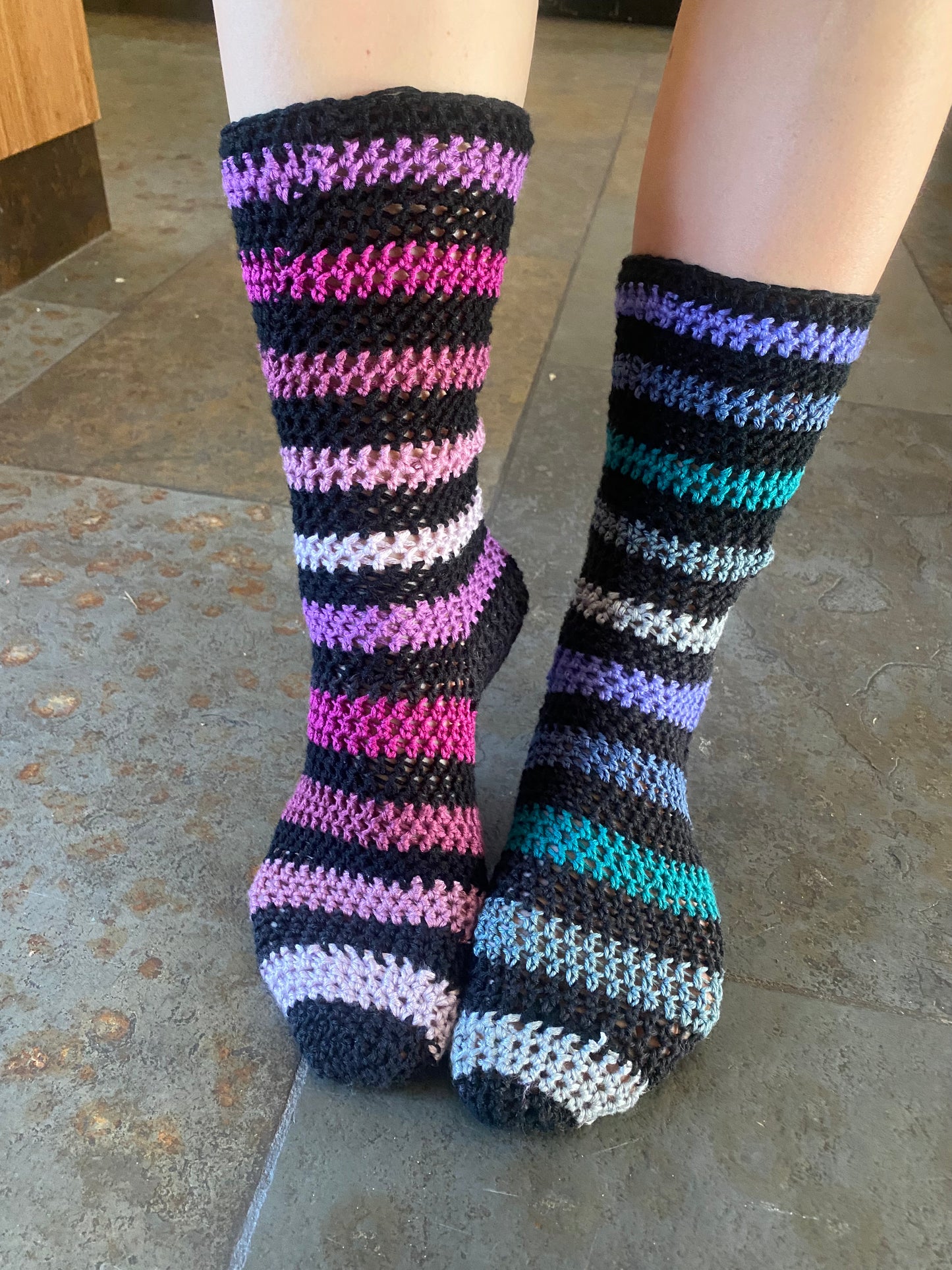 Pansy Cozy Mid Calf Socks Pattern