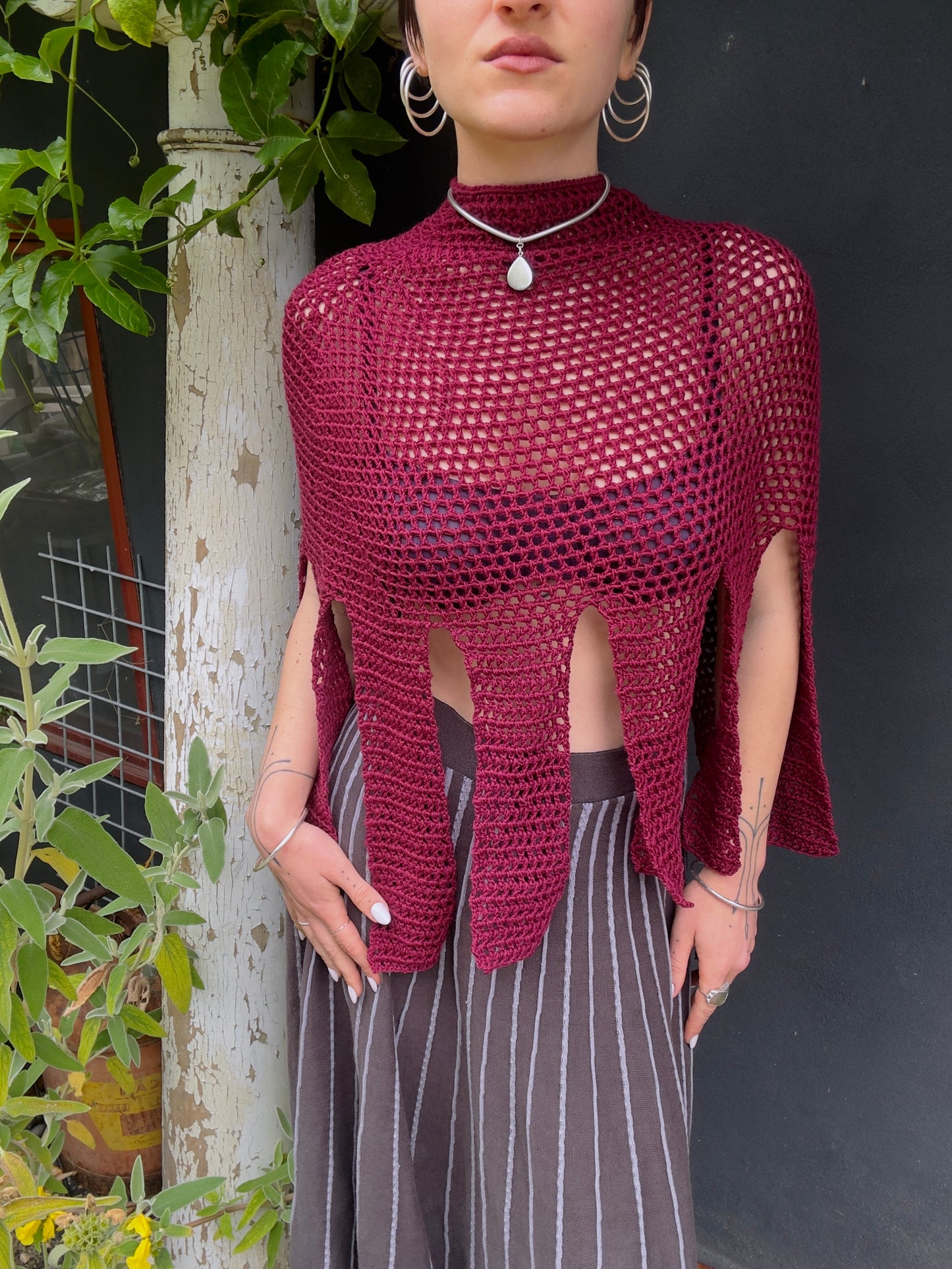 Medusa Mesh Mockneck Capelet