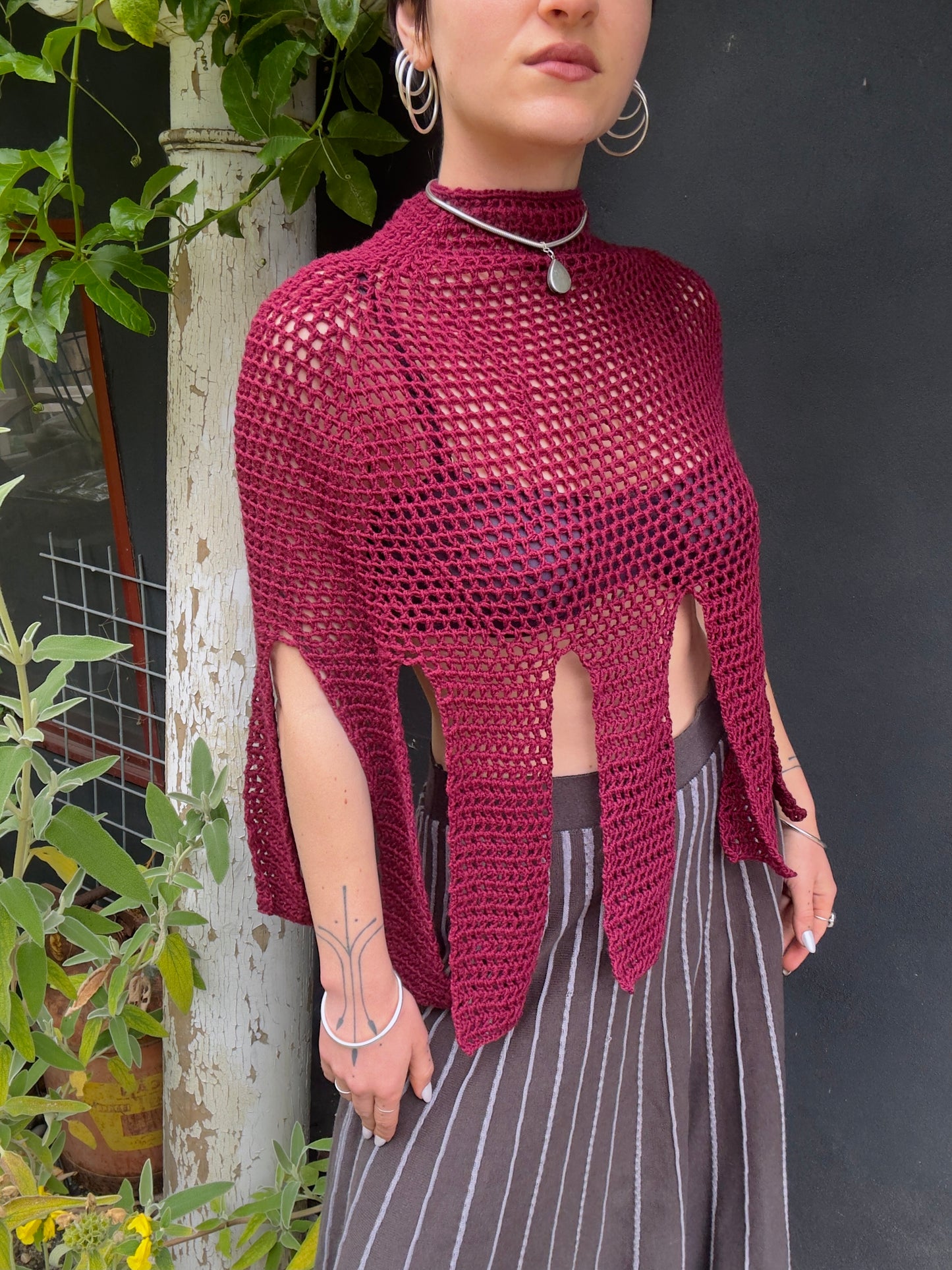 Medusa Mesh Mockneck Capelet