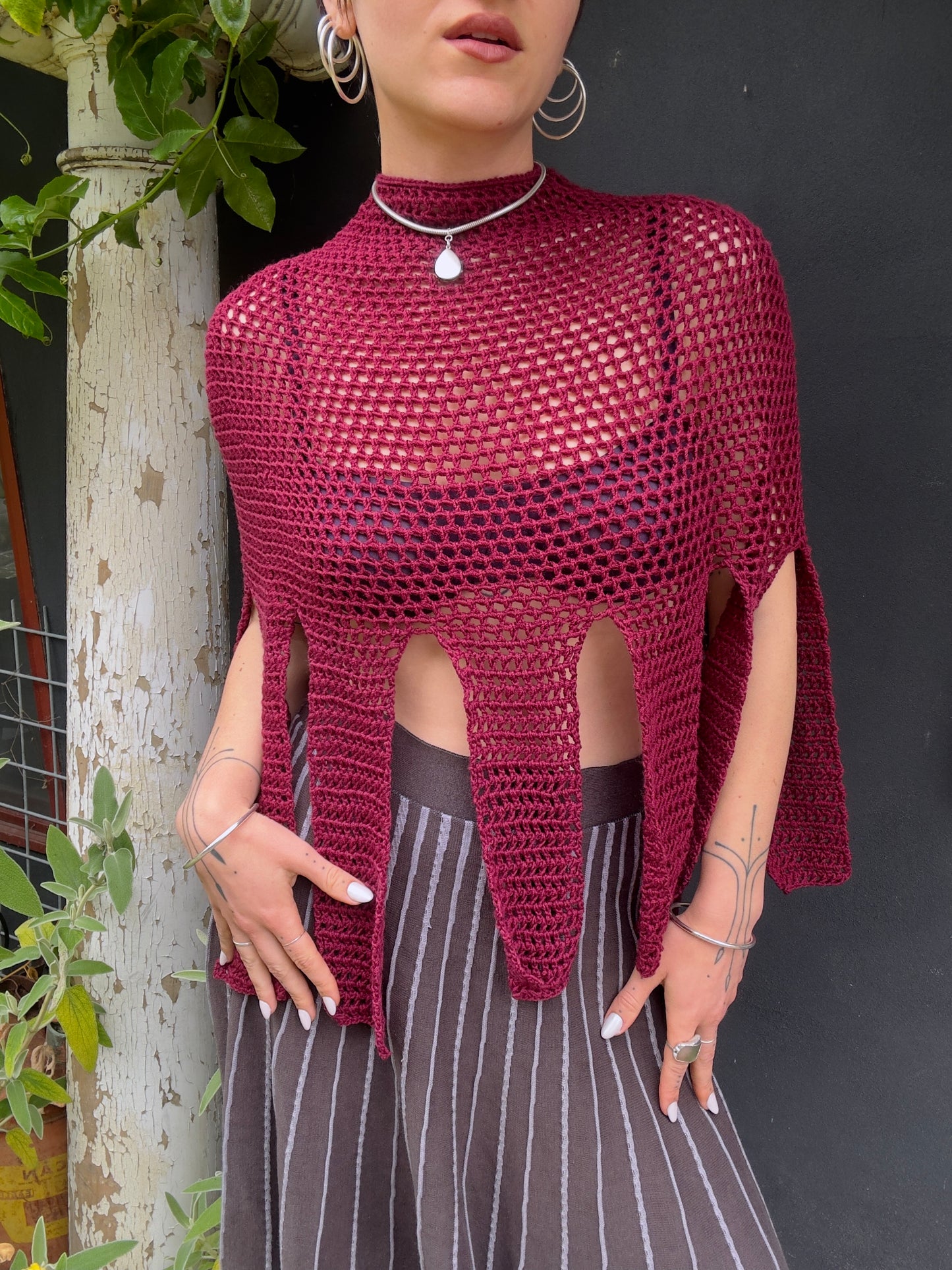 Medusa Mesh Mockneck Capelet