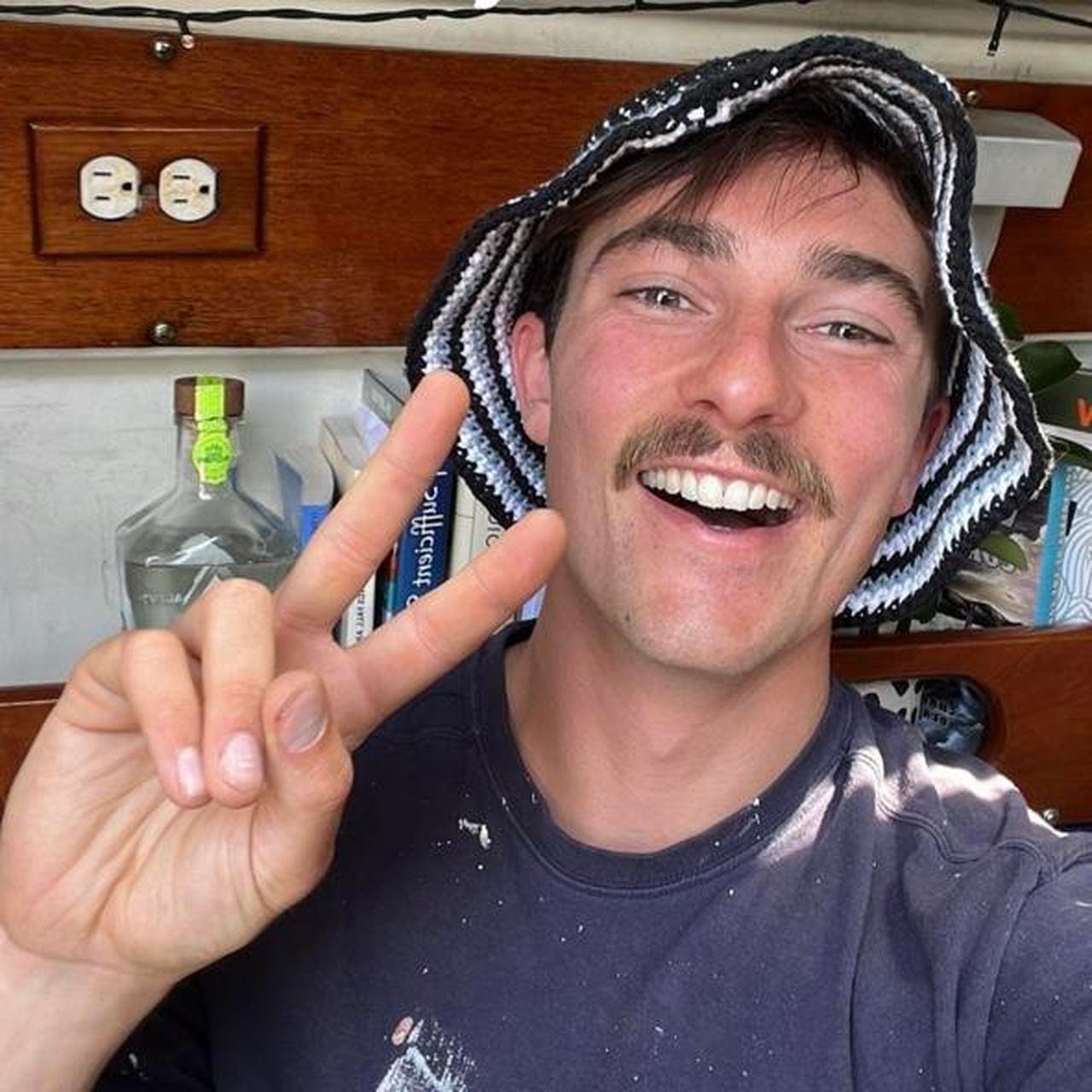 Tri Panel Crochet Bucket Hat Pattern