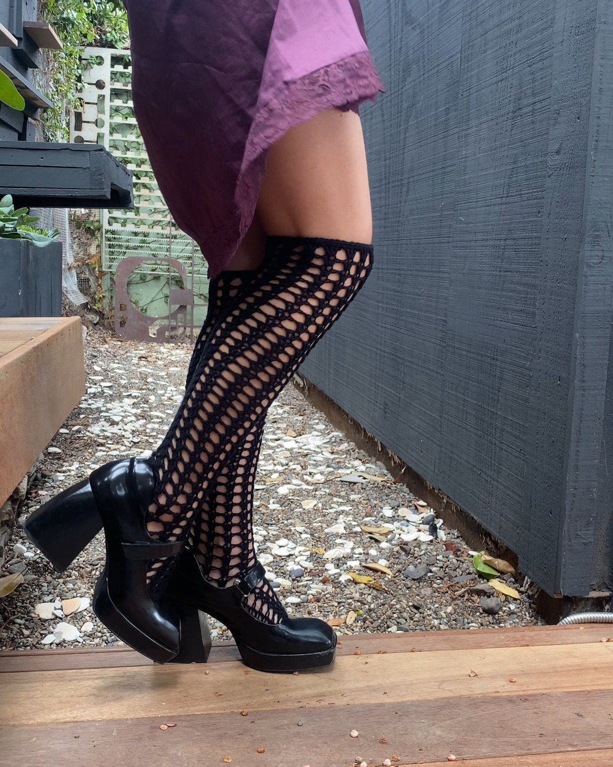 Tuberose Lace Knee Socks Pattern