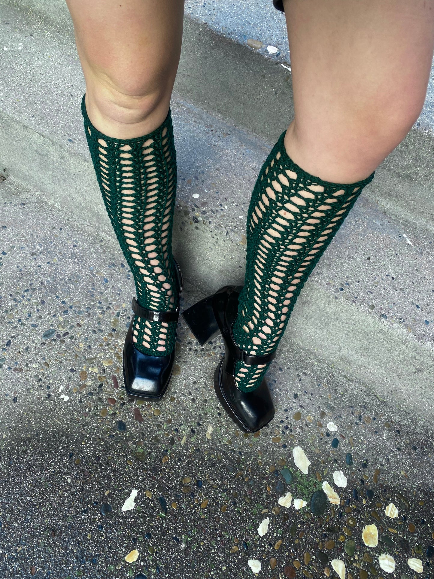 Primrose Lace High Socks Pattern