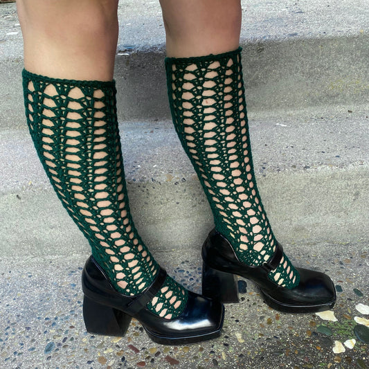 Primrose Lace High Socks Pattern