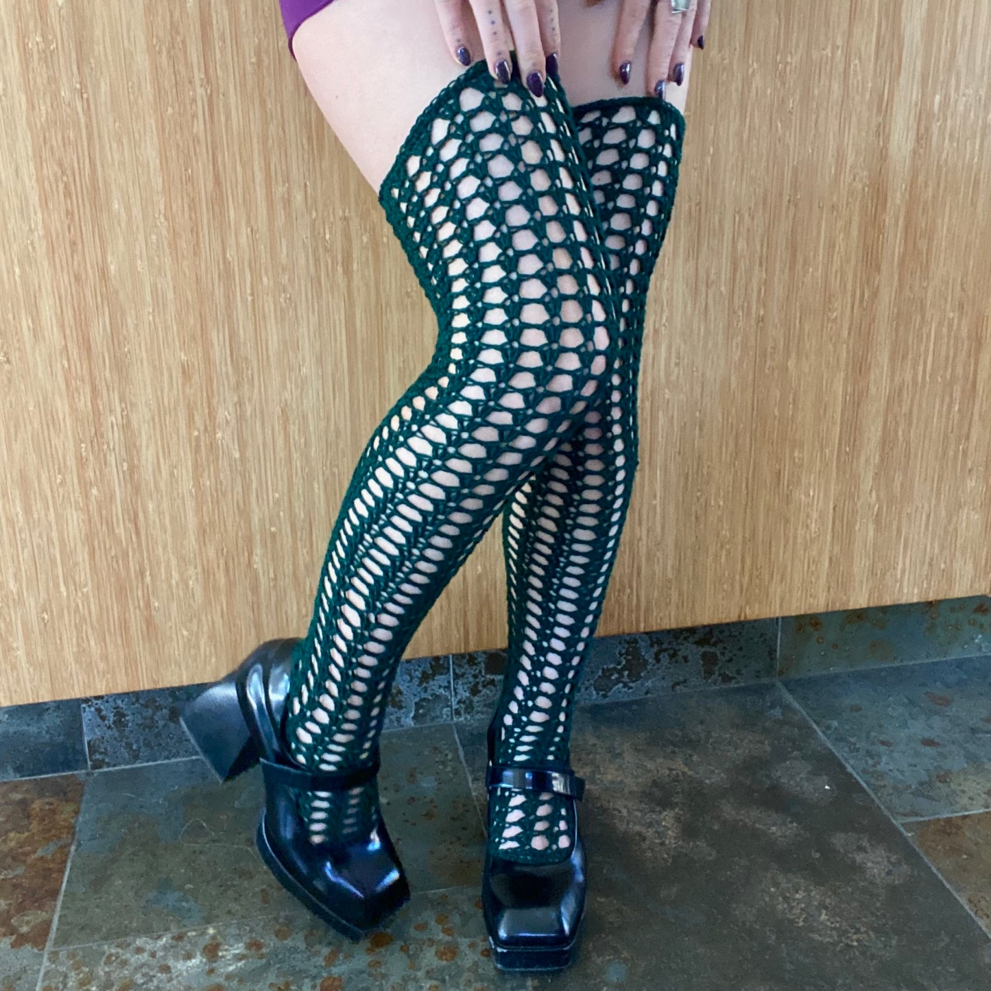 Dahlia Lace Thigh High Socks Pattern