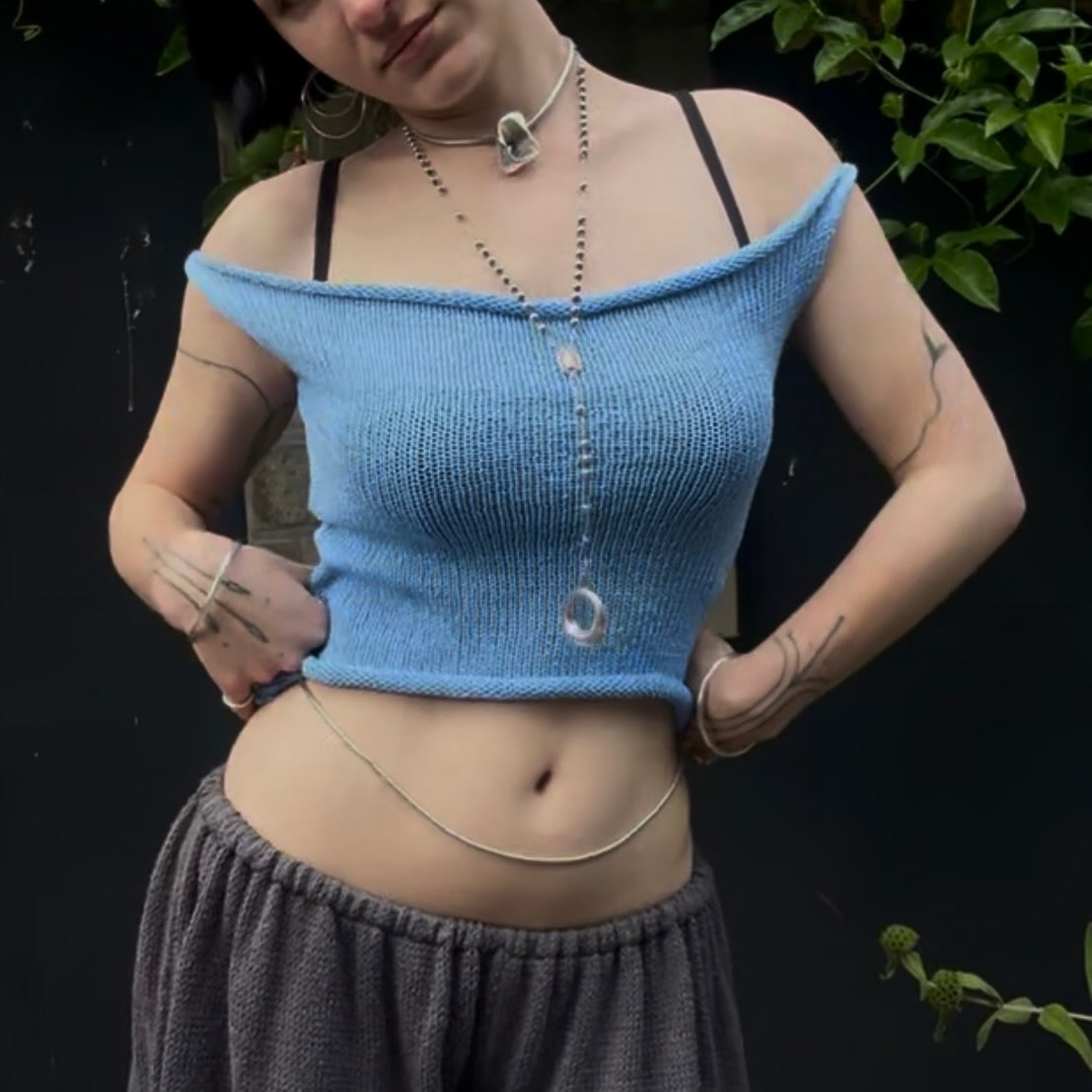 Batesia Knit Crop Top *