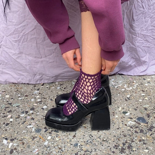 Burdock Mesh Ankle Socks