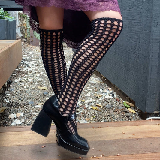 Tuberose Lace Knee Socks *